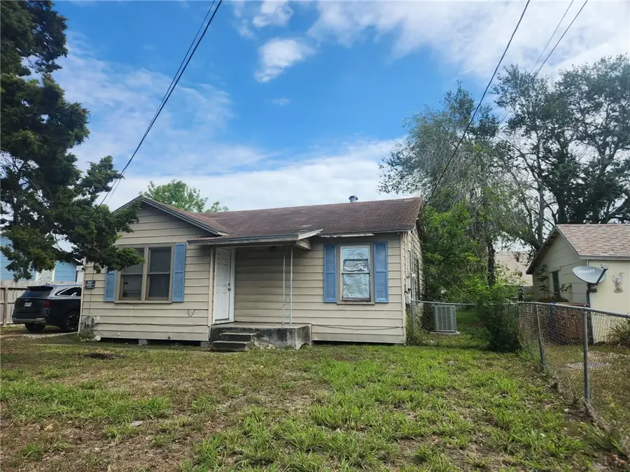 5014 Williams Drive, Corpus Christi, TX 78411 - #3