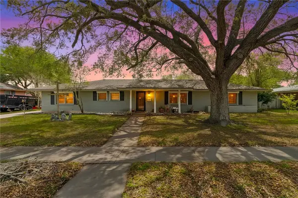 517 Catalina Place, Corpus Christi, TX 78411