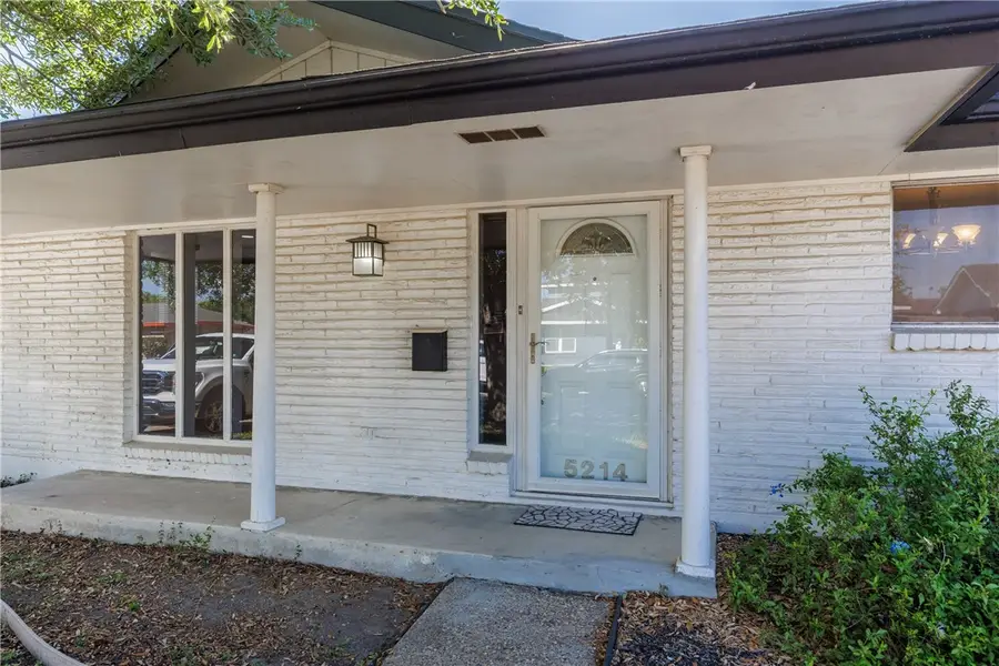 5214 Ponderosa, Corpus Christi, TX 78415 - #2