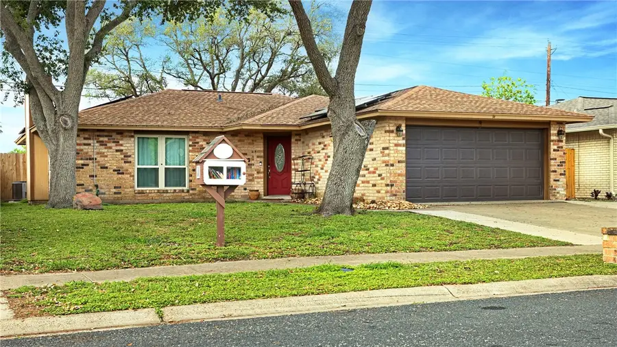 6725 Meadowbreeze Parkway, Corpus Christi, TX 78414 - #2