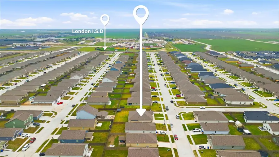 2702 Martell Street, Corpus Christi, TX 78415 - #3