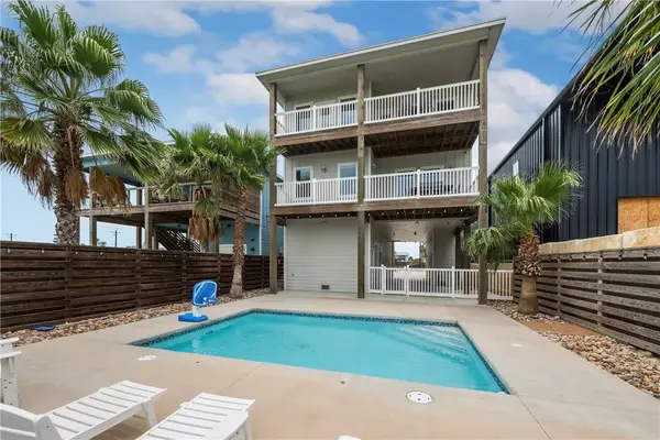 1216 Ross Avenue, Port Aransas, TX 78373