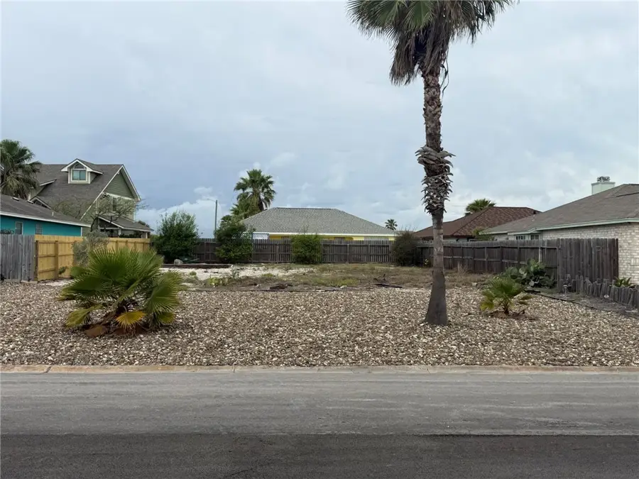 16125 Pionciana Street, Corpus Christi, TX 78418 - #3