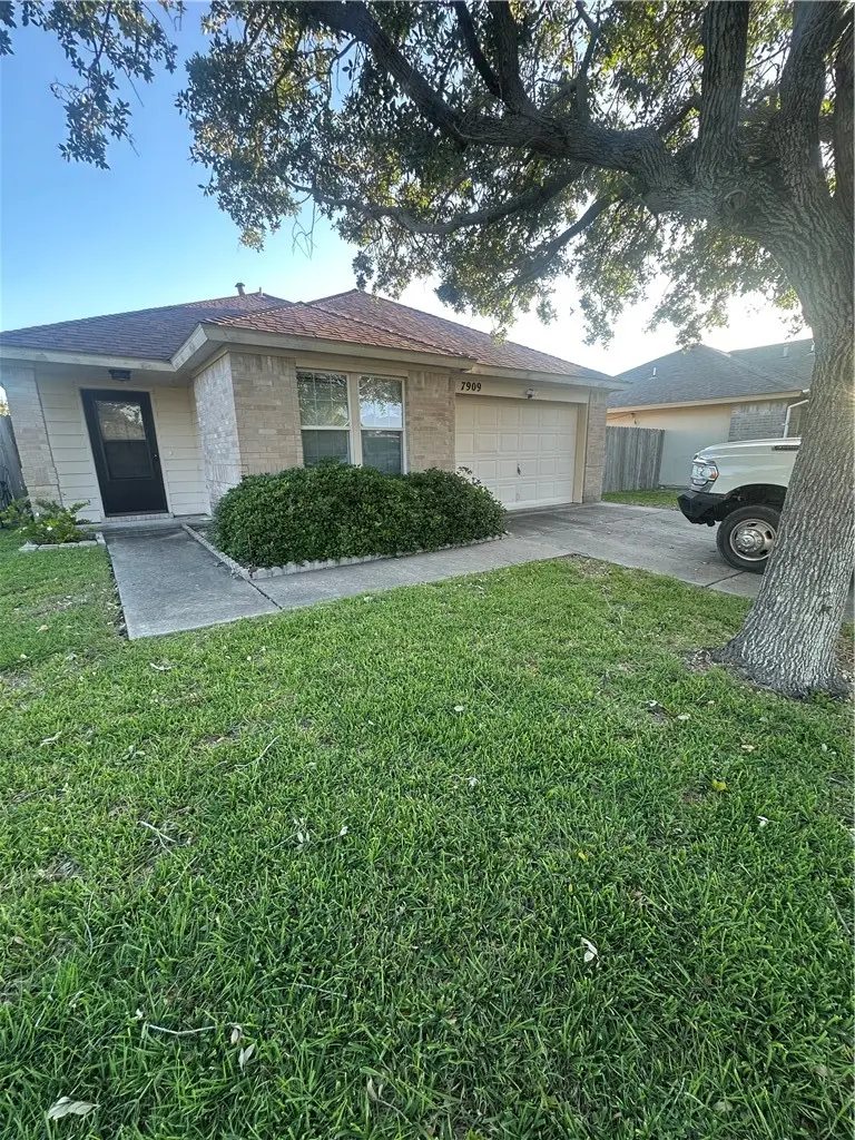 7909 Labrador Drive, Corpus Christi, TX 78414 - #2