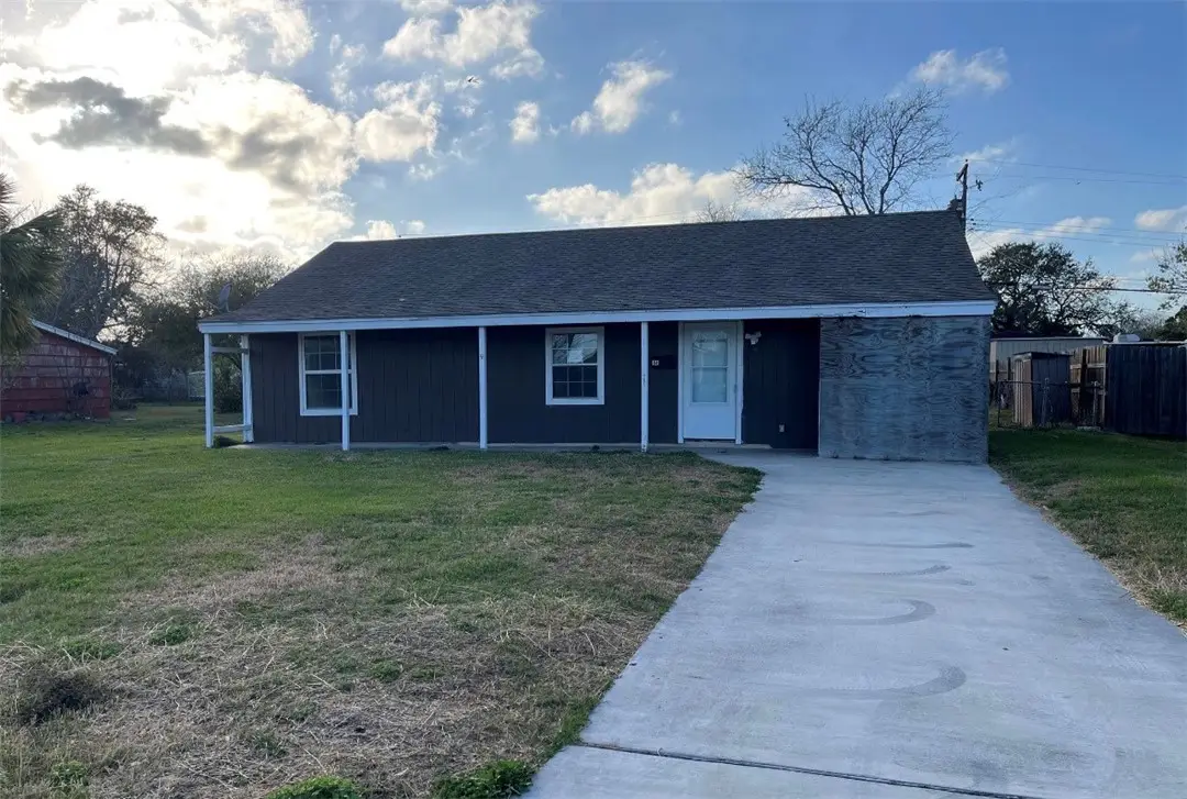 123 Burnet Street, Port Lavaca, TX 77979 - #1