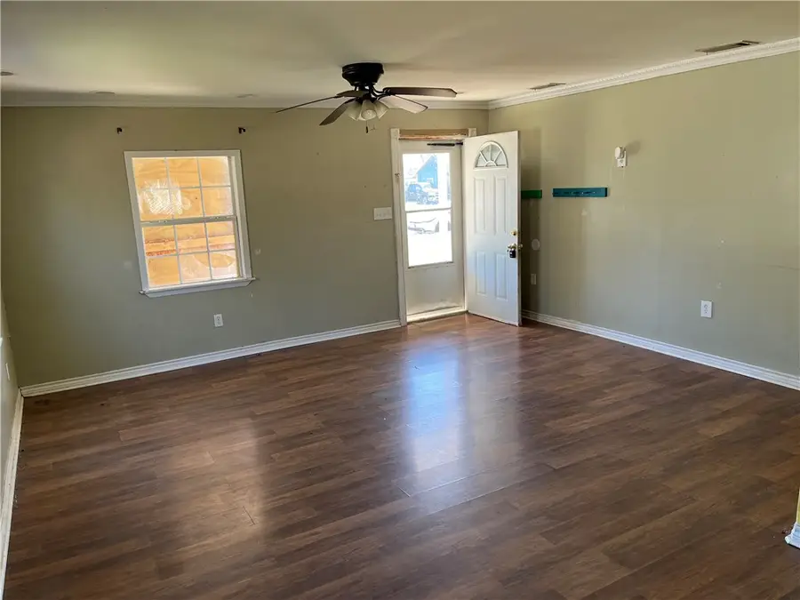 123 Burnet Street, Port Lavaca, TX 77979 - #2