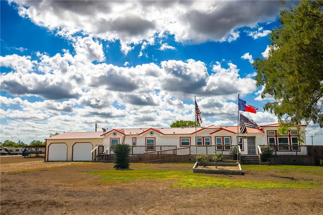 126 County Road 613, Skidmore, TX 78389 - #1