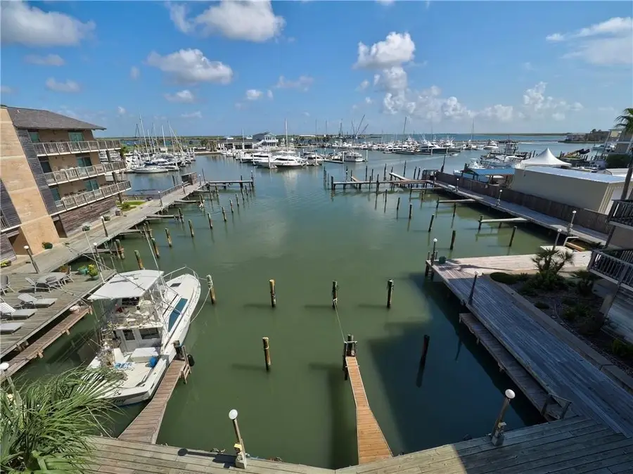 200 West Cotter Avenue #D-4 & C-3, Port Aransas, TX 78373 - #3