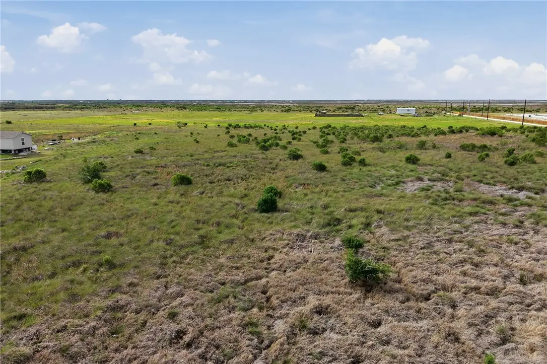 461 Rattlesnake Point Road, Rockport, TX 78382 - #1