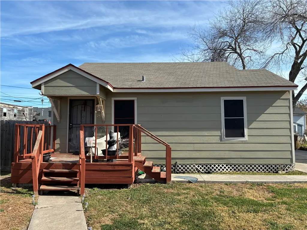 2704 Willard Street, Corpus Christi, TX 78404 - #1