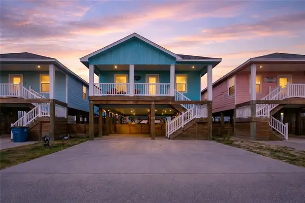 111 Redfish Lane, Port Aransas, TX 78373