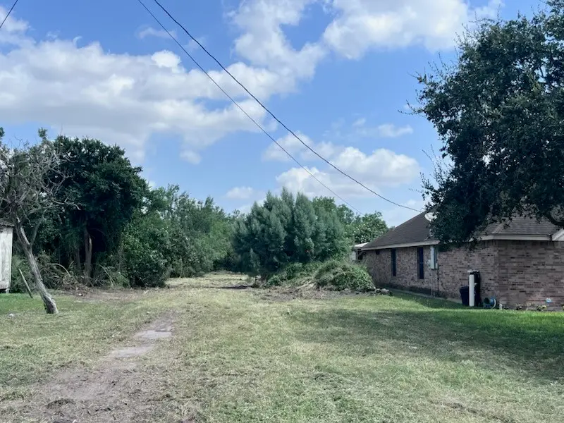 113 Sidbury Avenue, Alice, TX 78332 - #3