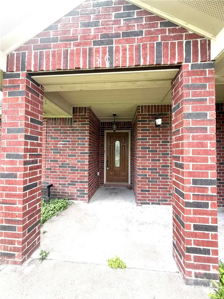 308 Scott Street, Alice, TX 78332 - #2