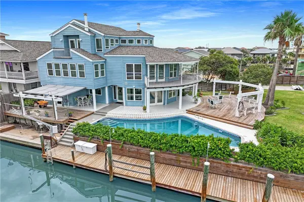 217 Port St Claire, Aransas Pass, TX 78336