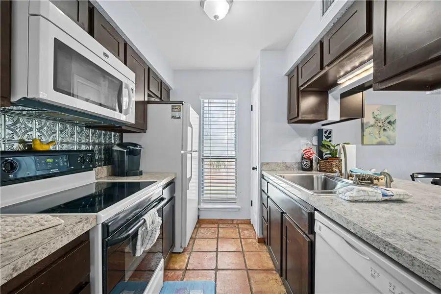 2003 N Fulton Beach #36, Rockport, TX 78382 - #2