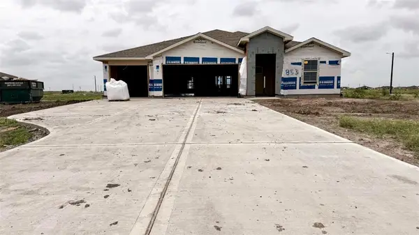 853 Fisher's Island Circle, Corpus Christi, TX 78415