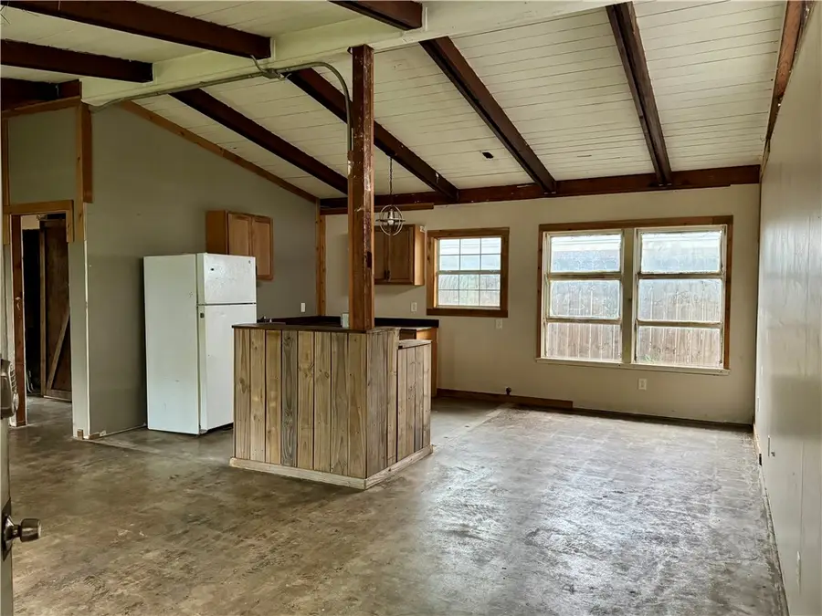 718 E Copano Street, Mathis, TX 78368 - #2