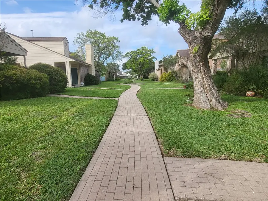 3025 Quail Springs #L2, Corpus Christi, TX 78414 - #3