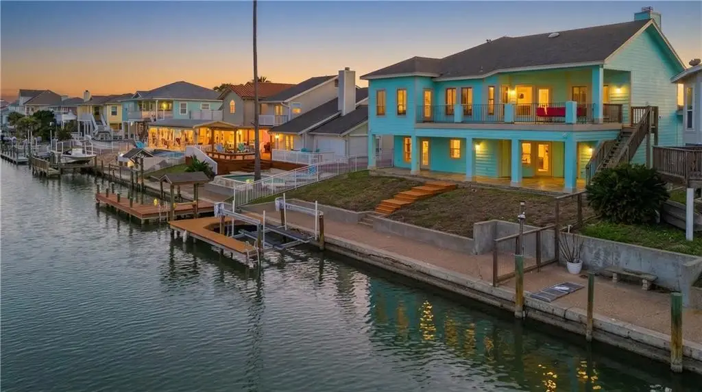 227 Windjammer Street, Rockport, TX 78382 - #1