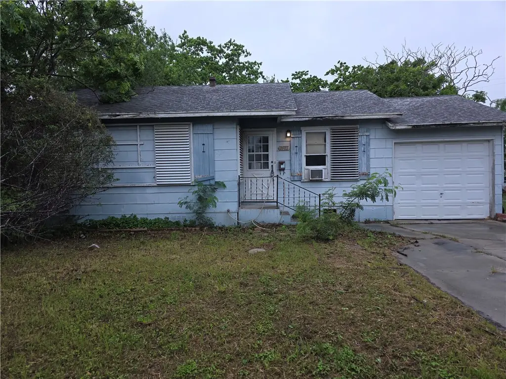 2105 Shirley Drive, Corpus Christi, TX 78416 - #1