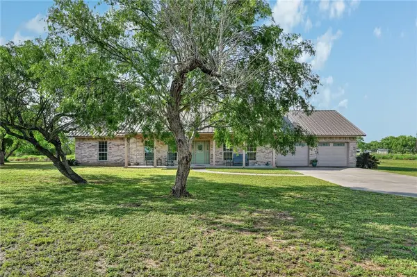 118 Agape Drive, Woodsboro, TX 78393