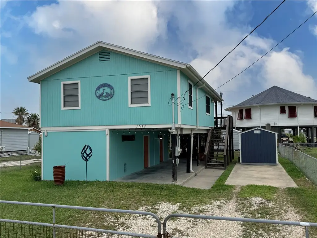 1514 S Live Oak Street, Rockport, TX 78382 - #1