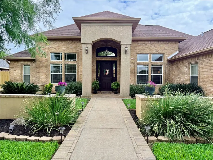 707 Arroyo Drive, Kingsville, TX 78363 - #2