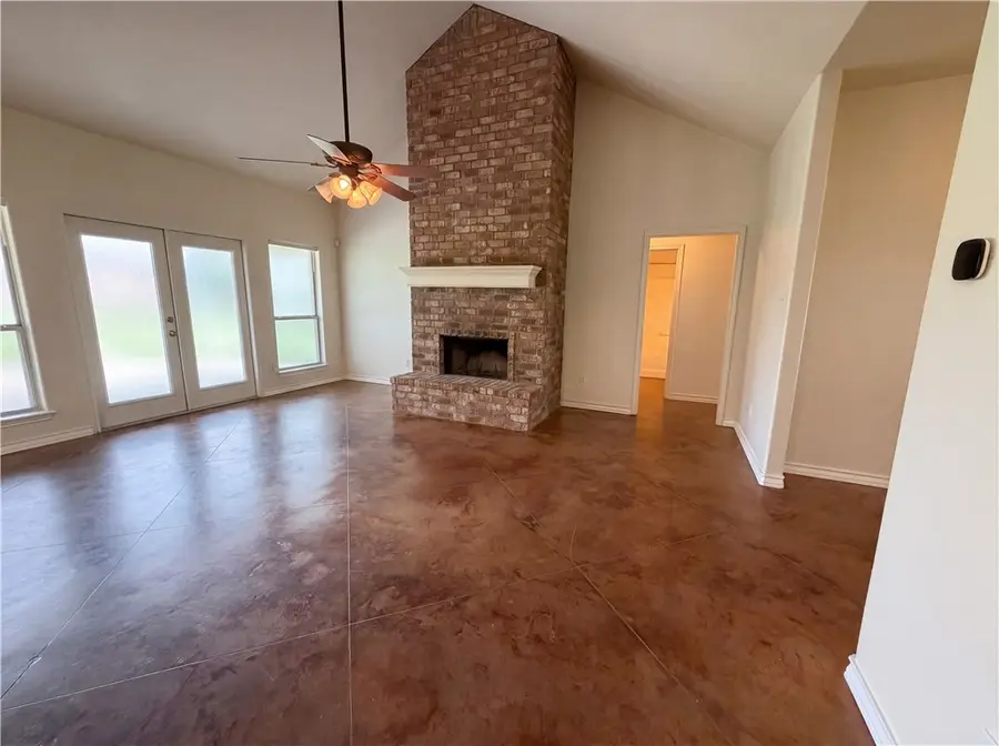 212 House Avenue, Sandia, TX 78383 - #3