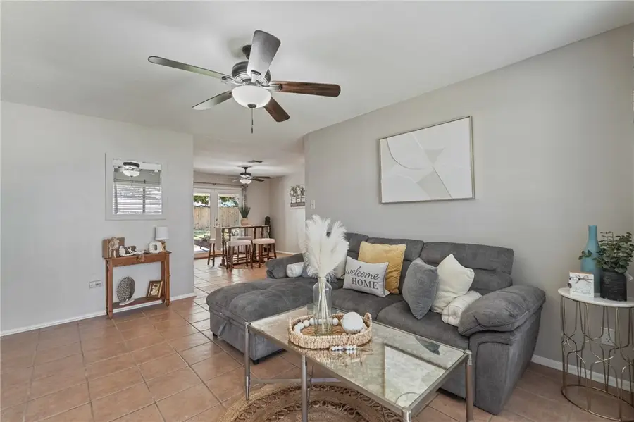 225 Hialeah Drive, Corpus Christi, TX 78418 - #2