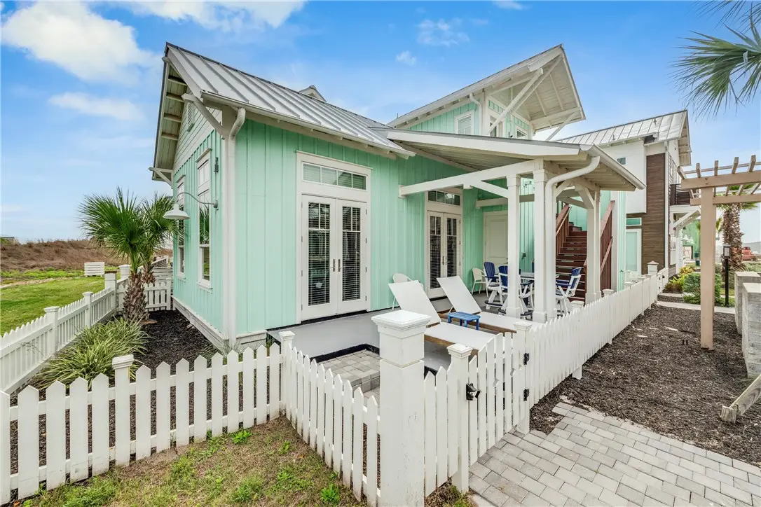 600 Center N #17, Port Aransas, TX 78373 - #1