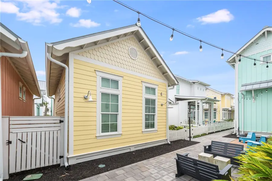 600 Center N #21, Port Aransas, TX 78373 - #2