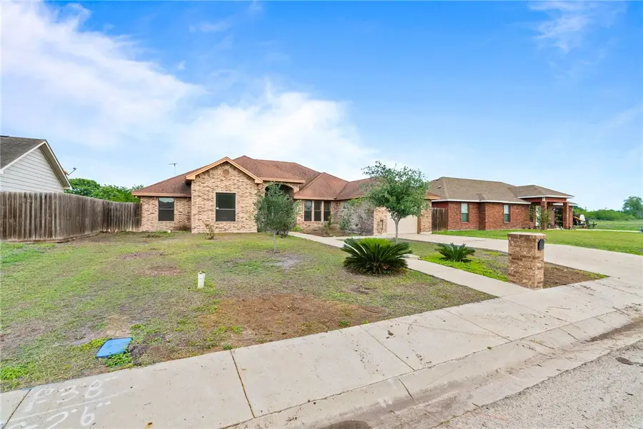 2136 S 5th Street, Kingsville, TX 78363 - #2