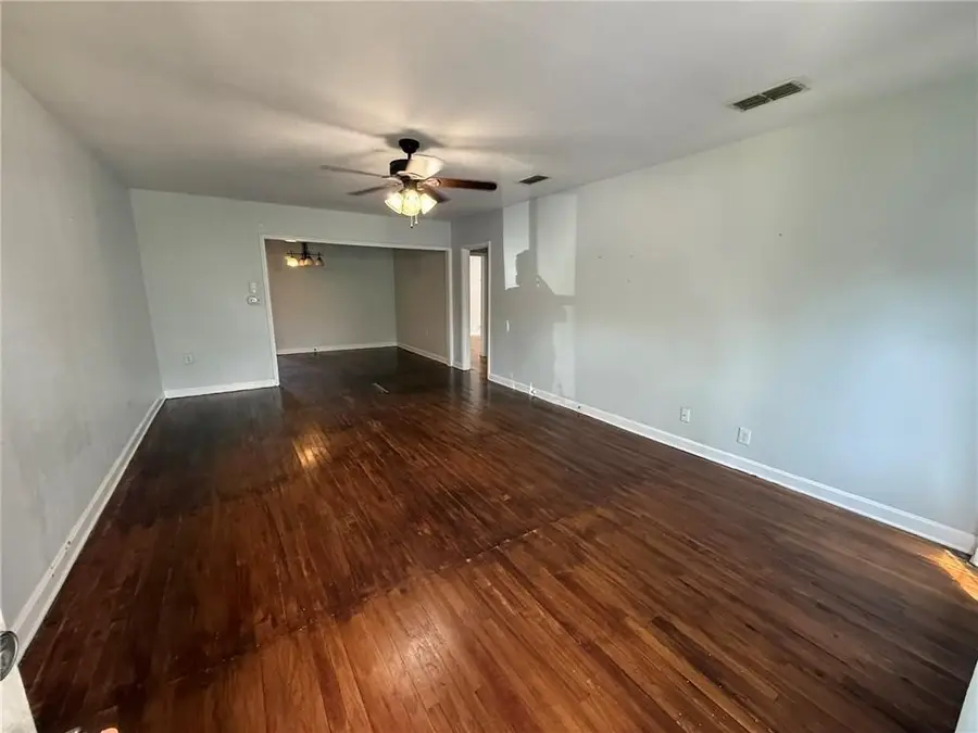 822 E Warren Avenue, Kingsville, TX 78363 - #2