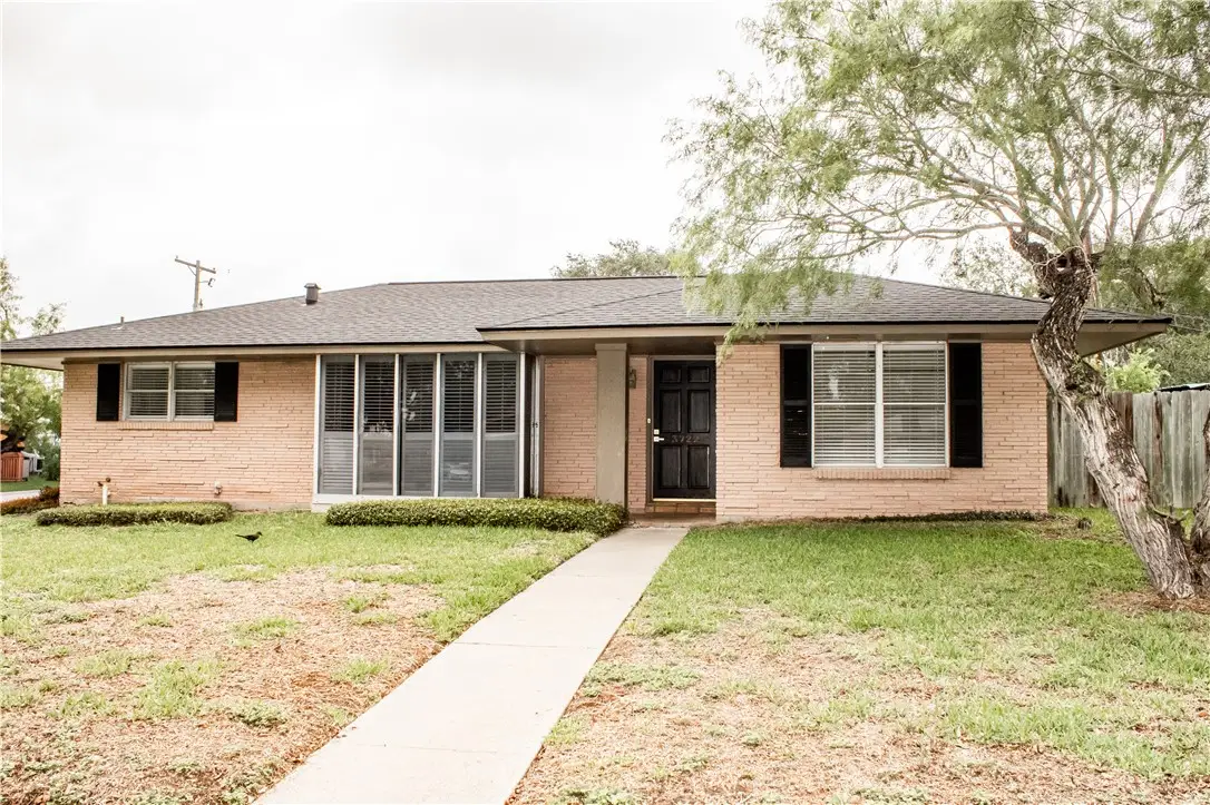 3722 Pope Drive, Corpus Christi, TX 78411 - #1