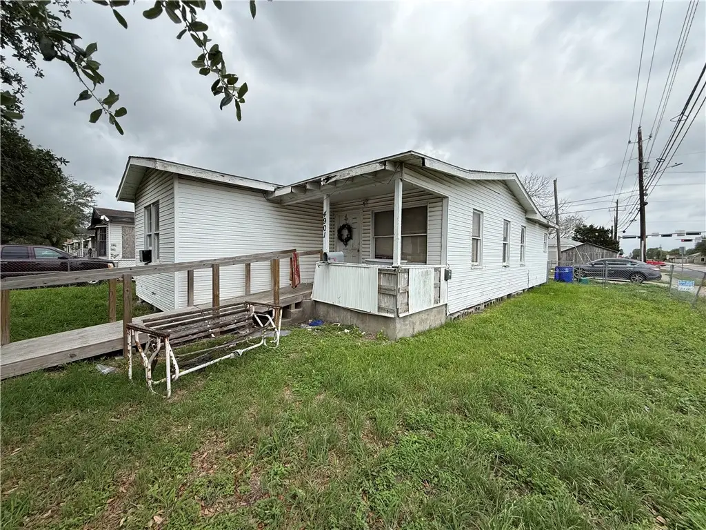 4901 Anthony Street, Corpus Christi, TX 78415 - #1