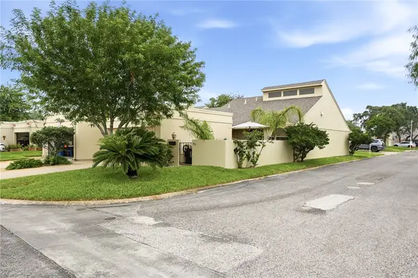 107 Pebble Creek Drive, Rockport, TX 78382