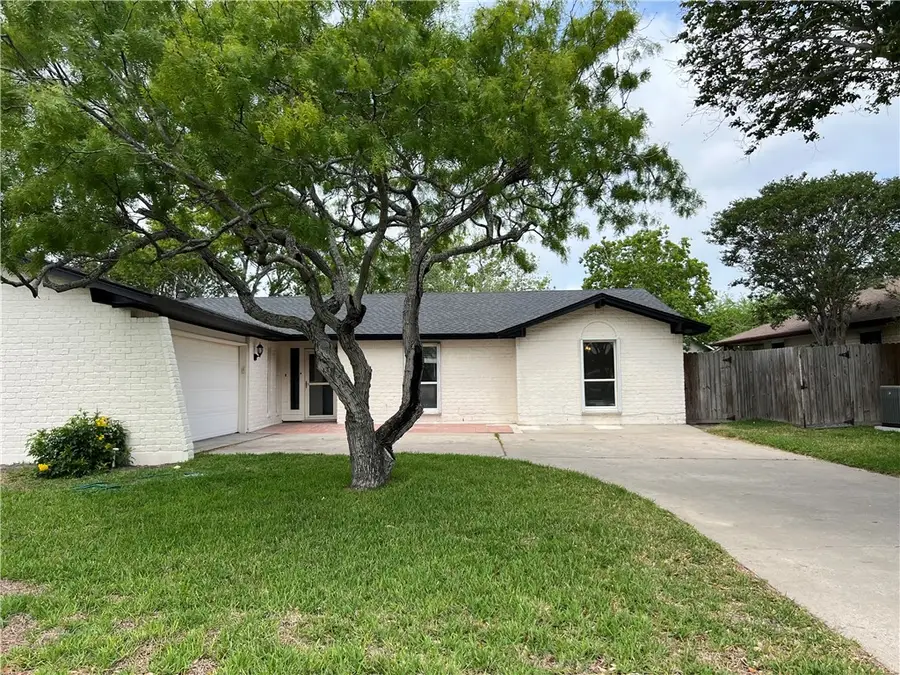 105 Chispa Drive, Portland, TX 78374 - #3