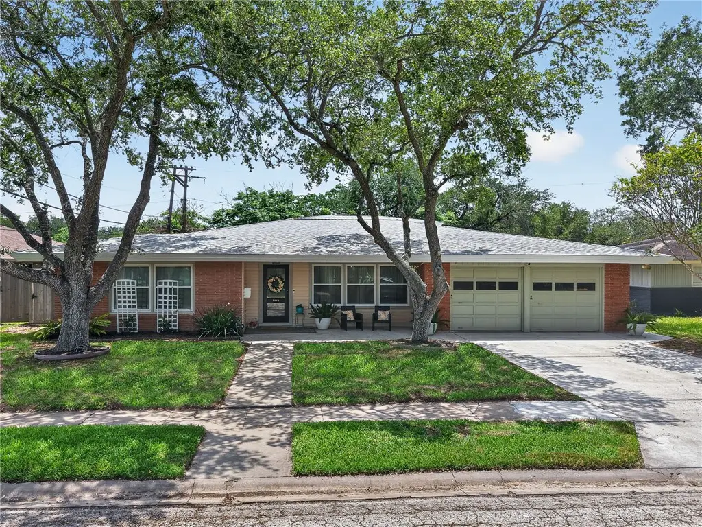 609 Peerman Place, Corpus Christi, TX 78411 - #1