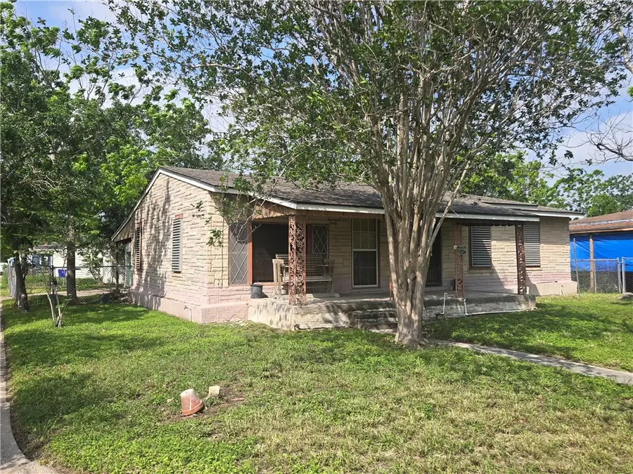 1734 Trenton Drive, Corpus Christi, TX 78404 - #2
