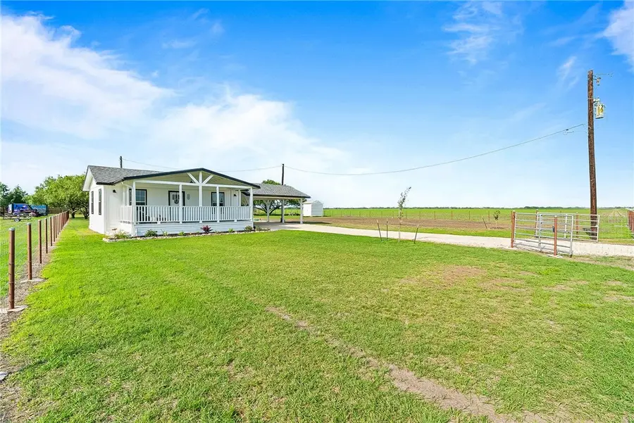 5983 County Road 42 Road, Robstown, TX 78380 - #3