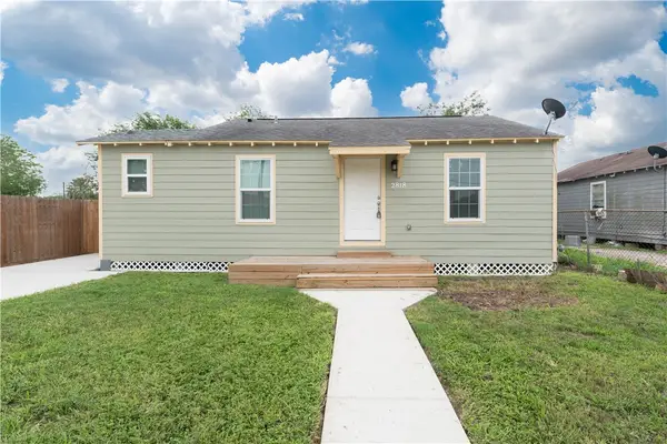 2818 Cleo Street, Corpus Christi, TX 78405