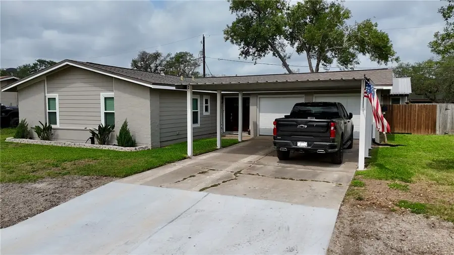 707 Tallow, Refugio, TX 78377 - #2