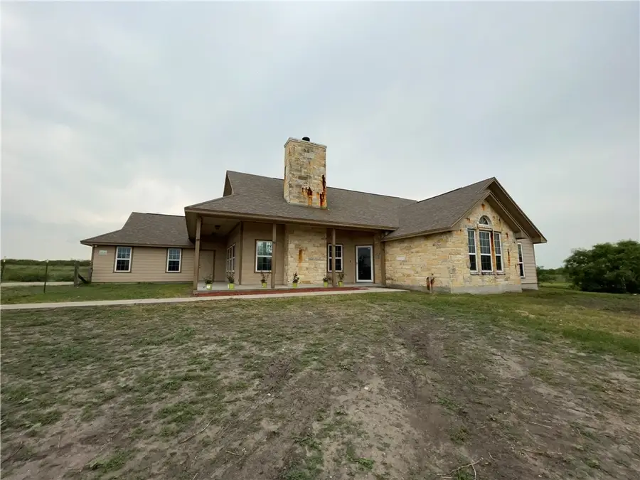 193 County Road 222, Orange Grove, TX 78372 - #2