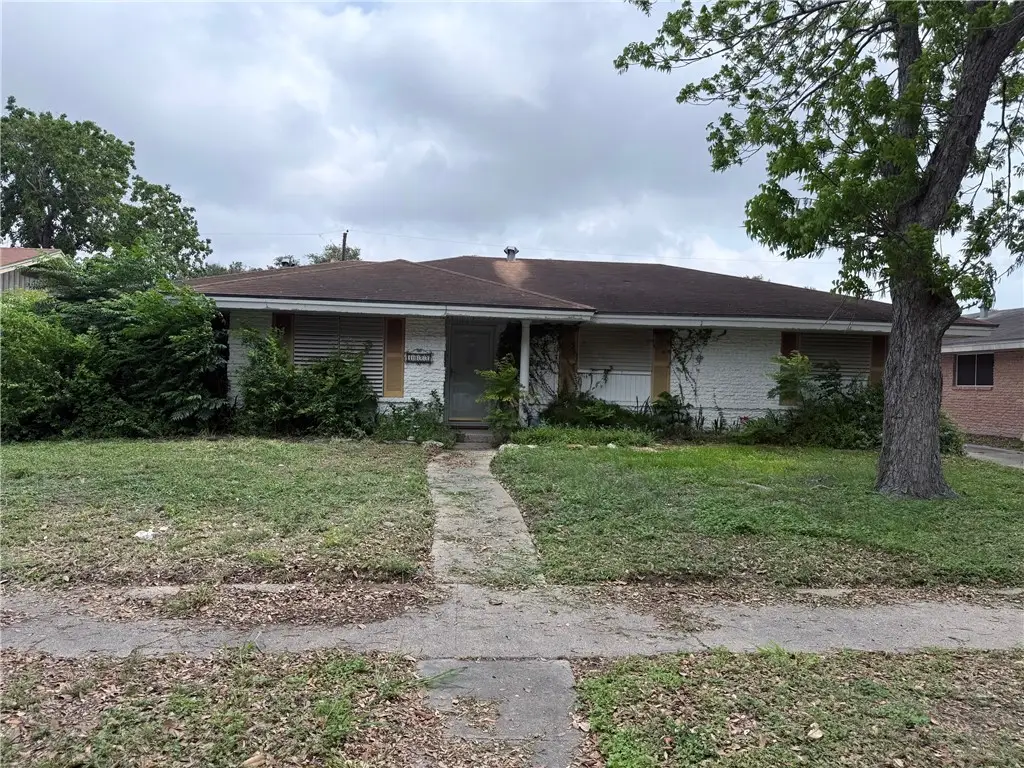 4022 Capri Drive, Corpus Christi, TX 78411 - #1