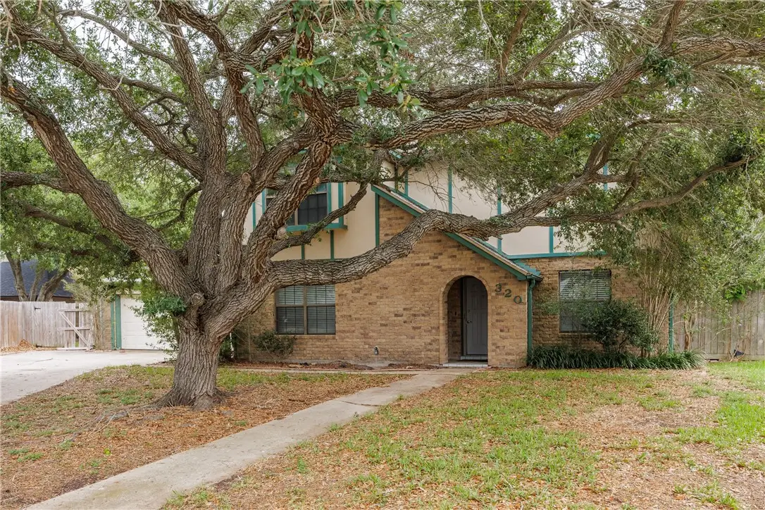 320 Long Pointe Drive, Portland, TX 78374 - #1