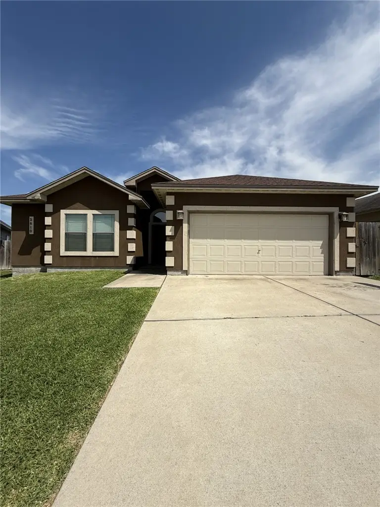 2810 Lake Tranquility Circle, Corpus Christi, TX 78414 - #1
