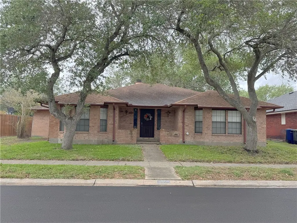 3009 Hilldale Drive, Corpus Christi, TX 78415 - #1
