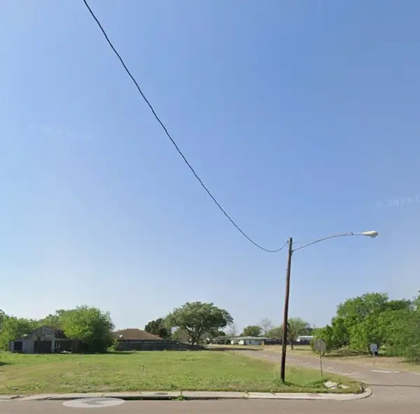 4229 Violet Road, Corpus Christi, TX 78410