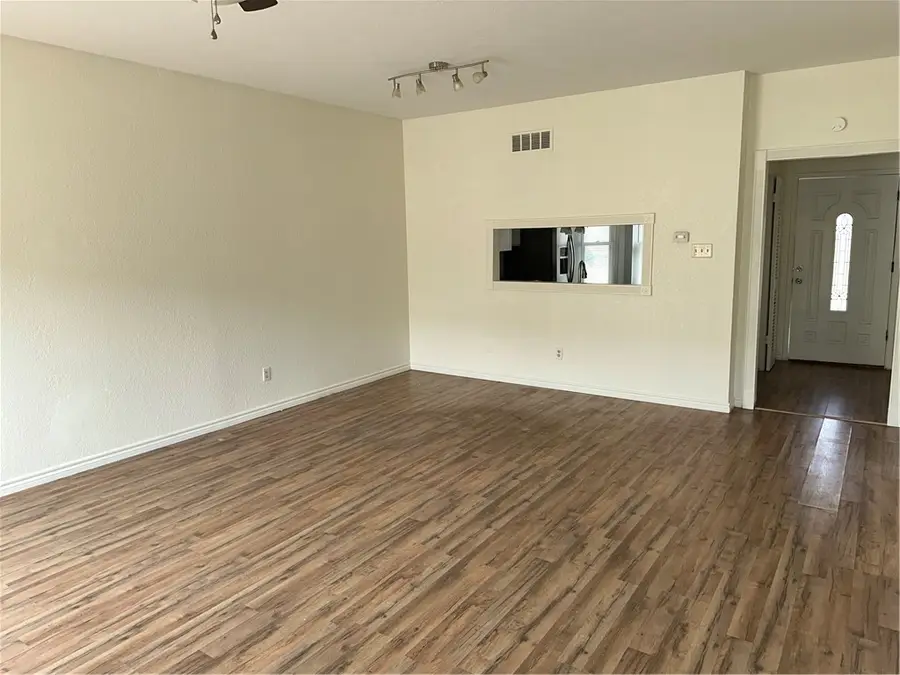2809 Saint Joseph Street #L, Corpus Christi, TX 78418 - #3