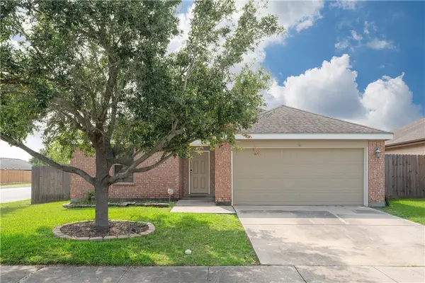 6803 Fox Hill Drive, Corpus Christi, TX 78413